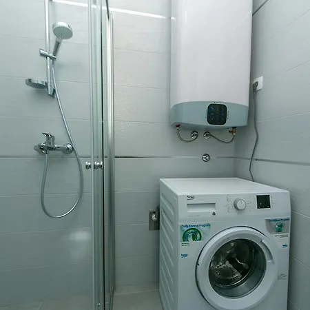 Sunshine Apartment *